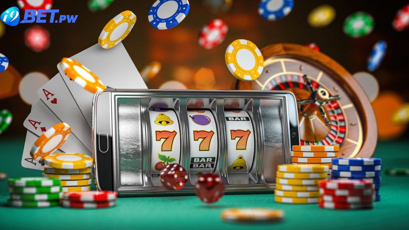 Slot là gì? Cách chơi slot game online chi tiết nhất 2022